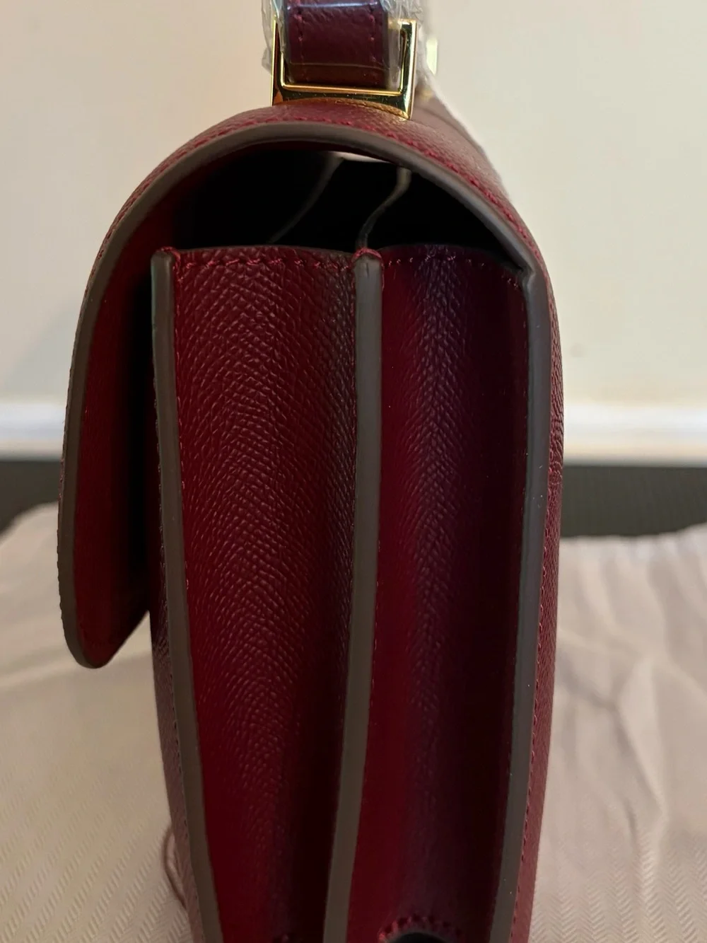 Deep Red Real Leather Shoulder/Crossbody Bag with H Closure